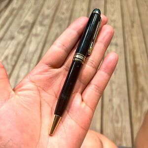 Montblanc meistetuck gold coated ballpoint Pen
